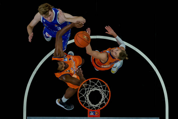 排名并配合 排名并配合