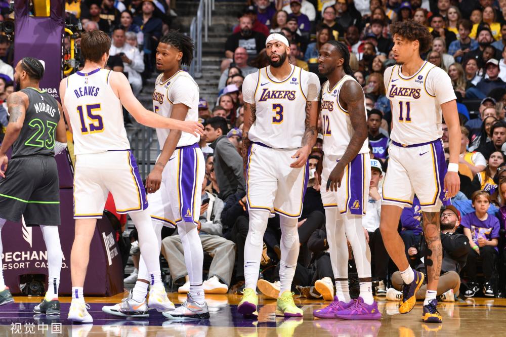 连续淘汰东 连续淘汰东