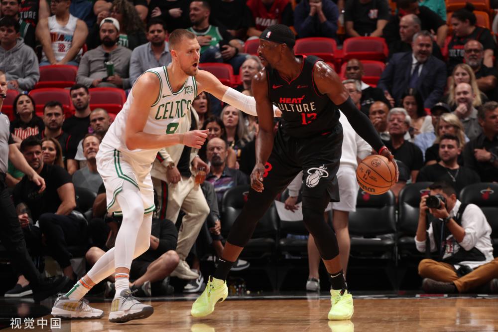 他不仅表达 他不仅表达